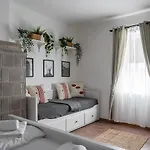 Zemplen Gyoengye Vendeghaz Апартаменты